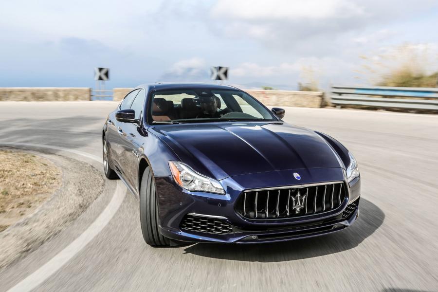  Maserati Quattroporte GTS GranLusso 2016 года  (фото 36 из 44)